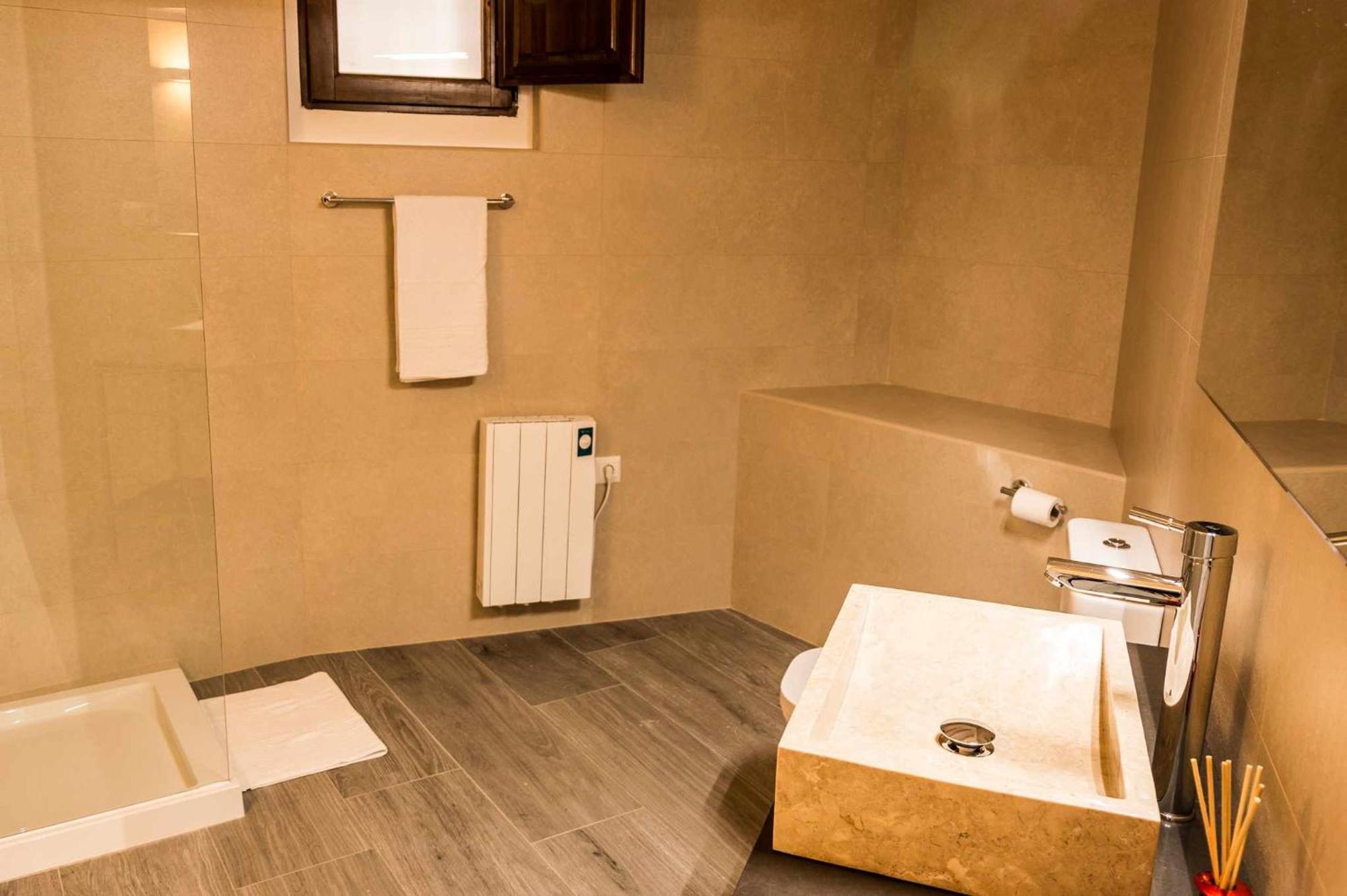 Casa Jarreta Azagra Albarracin Apartment ภายนอก รูปภาพ